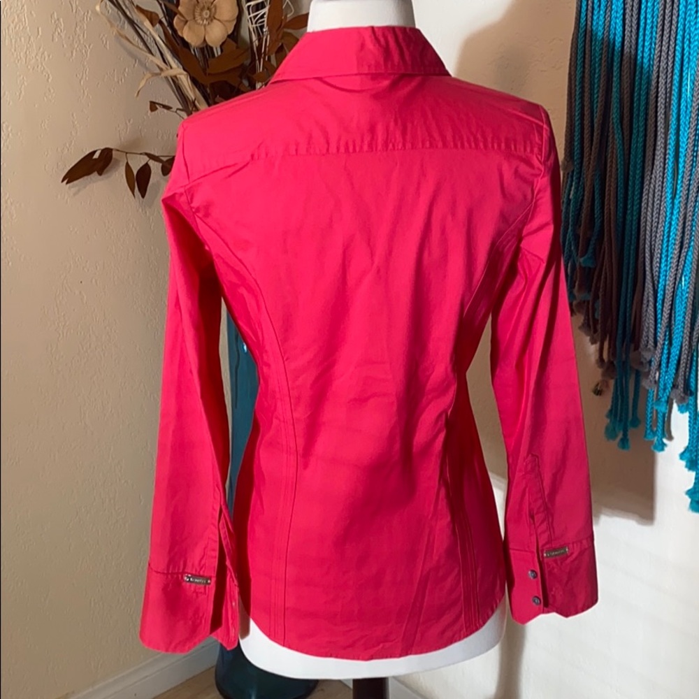 Express button down - Picture 2 of 3